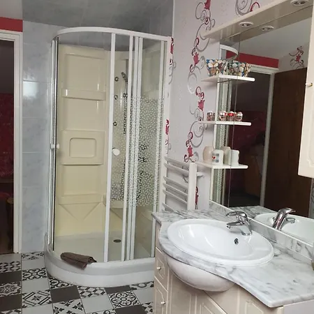 Le Relais De La Cure 3*