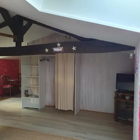 Le Relais De La Cure Bed & Breakfast 3*