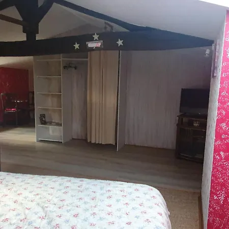 Le Relais De La Cure Alojamento de Acomodação e Pequeno-almoço 3*
