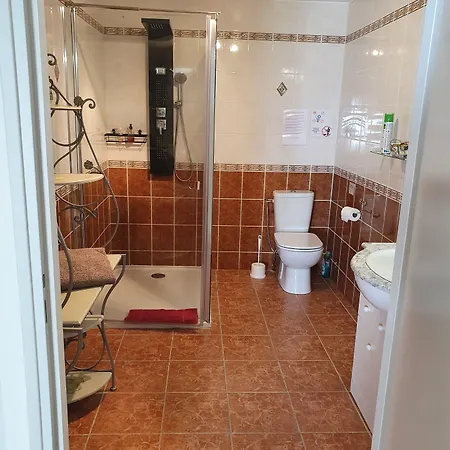 Alojamento de Acomodação e Pequeno-almoço Le Relais De La Cure Saint-Juire-Champgillon