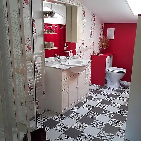 Le Relais De La Cure Bed & Breakfast Saint-Juire-Champgillon