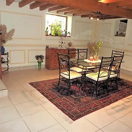 Le Relais De La Cure 3* Saint-Juire-Champgillon