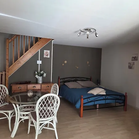 Bed & Breakfast Le Relais De La Cure 3*