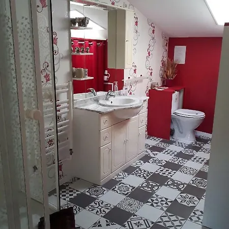 Le Relais De La Cure 3* Saint-Juire-Champgillon