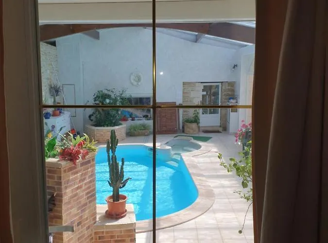 Le Relais De La Cure