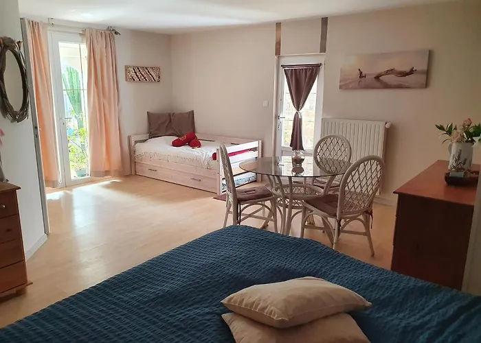 Le Relais De La Cure Saint-Juire-Champgillon