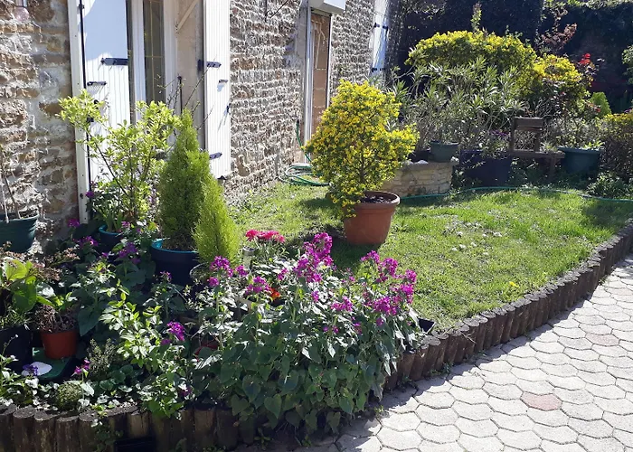 Le Relais De La Cure Bed & Breakfast 3*