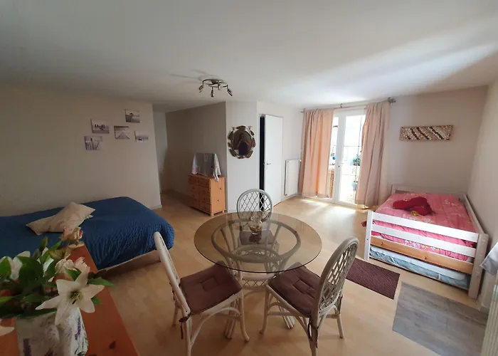 Bed & Breakfast Le Relais De La Cure 3*