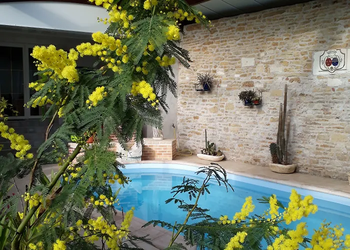 Bed & Breakfast Le Relais De La Cure Saint-Juire-Champgillon