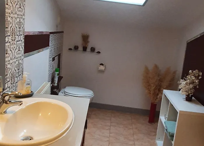 Bed & Breakfast Le Relais De La Cure 3*