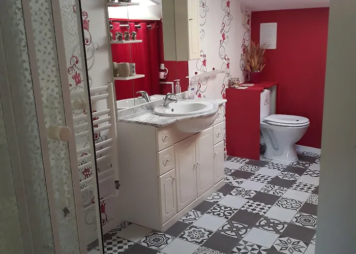 Le Relais De La Cure