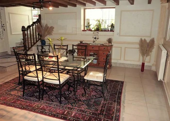 Le Relais De La Cure